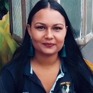 Meet your Posher, Emily